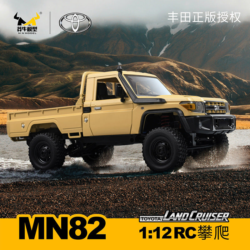 Manniu MN82 Full-scale Off-road Climbing Car Four-wheel Drive High Horsepower Toyota Pickup Truck RC Remote Control Car Model